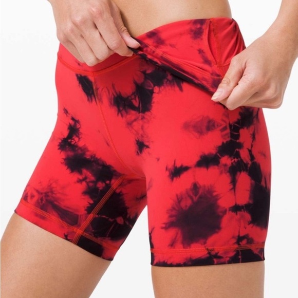 Lululemon Align Tie-Dye Bike Shorts – Red & Black, Size 2 - Picture 8 of 10